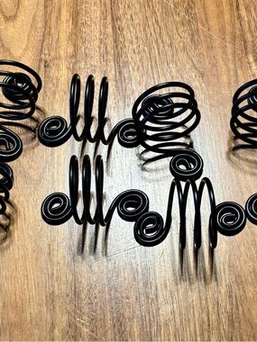 8 Wrought Iron Cloth Napkin Holders Swirl Heavy Duty Sonoma Black Scroll End